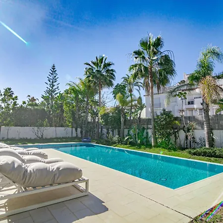 Vila Cortijo Blanco Marbella