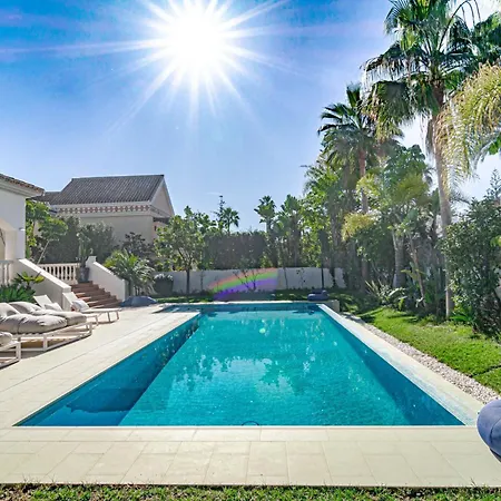 Vila Cortijo Blanco Marbella