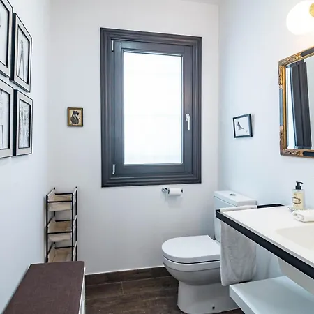 Cortijo Blanco Villa *