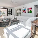 Villa Cortijo Blanco Marbella