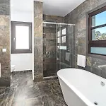 Villa Cortijo Blanco *