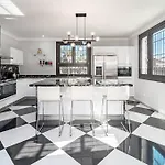 Villa Cortijo Blanco *